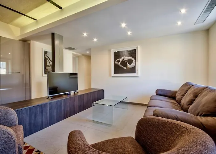 Vallettastay - Orangerie Two Bedroom Apartment 402